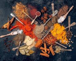 8 condimente pe care trebuie să le ai în cămară