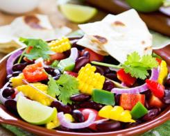 Amestecuri cu iaurt și legume conservate