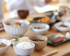 Mâncare sănătoasă: bucătăria japoneză din şi pentru inimă