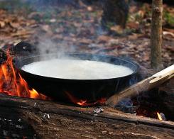 Ce mâncare pregătim pentru camping?