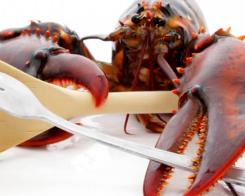 Как се яде омар?